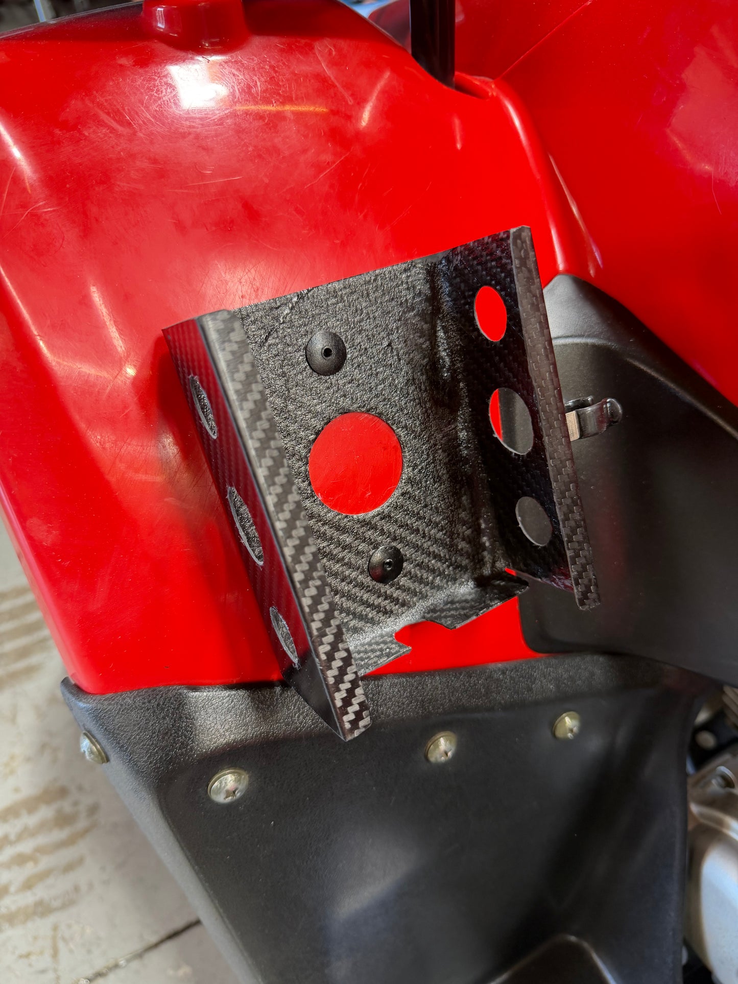 Carbon Fiber Tire Air Pressure Gauge Wall Mount